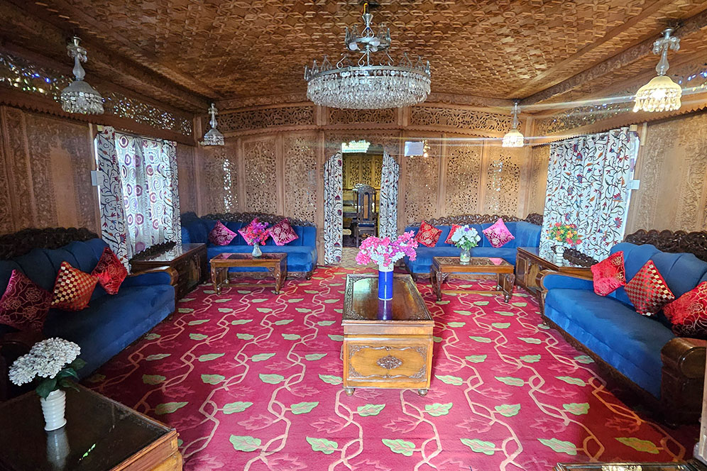 Amina Heritage Houseboats