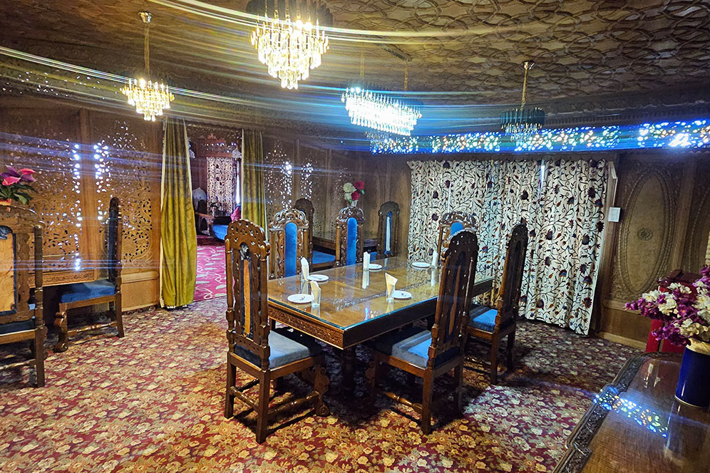 Amina Heritage Houseboats