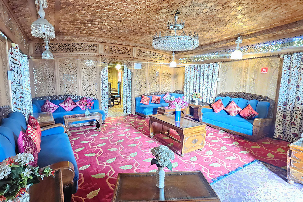 Amina Heritage Houseboats